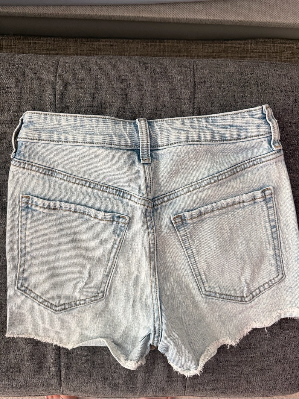Bundle of Old Navy Cutoff Shorts-0 Dark & Light Blue - Picture 5 of 7
